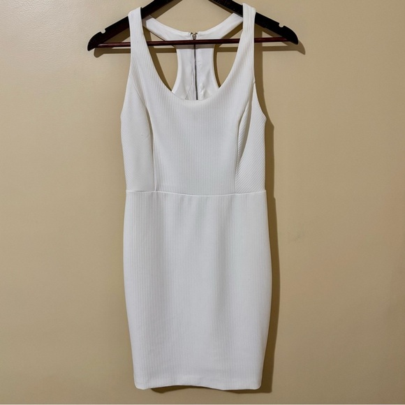 Dynamite| NEW White Sleeveless Racerback Shift Mini Dress Sz S NWT - Picture 1 of 7